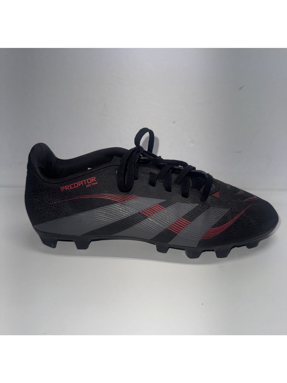 Adidas Predator Club FG/MG Soccer Cleat Black Grey Red Men's Size 7